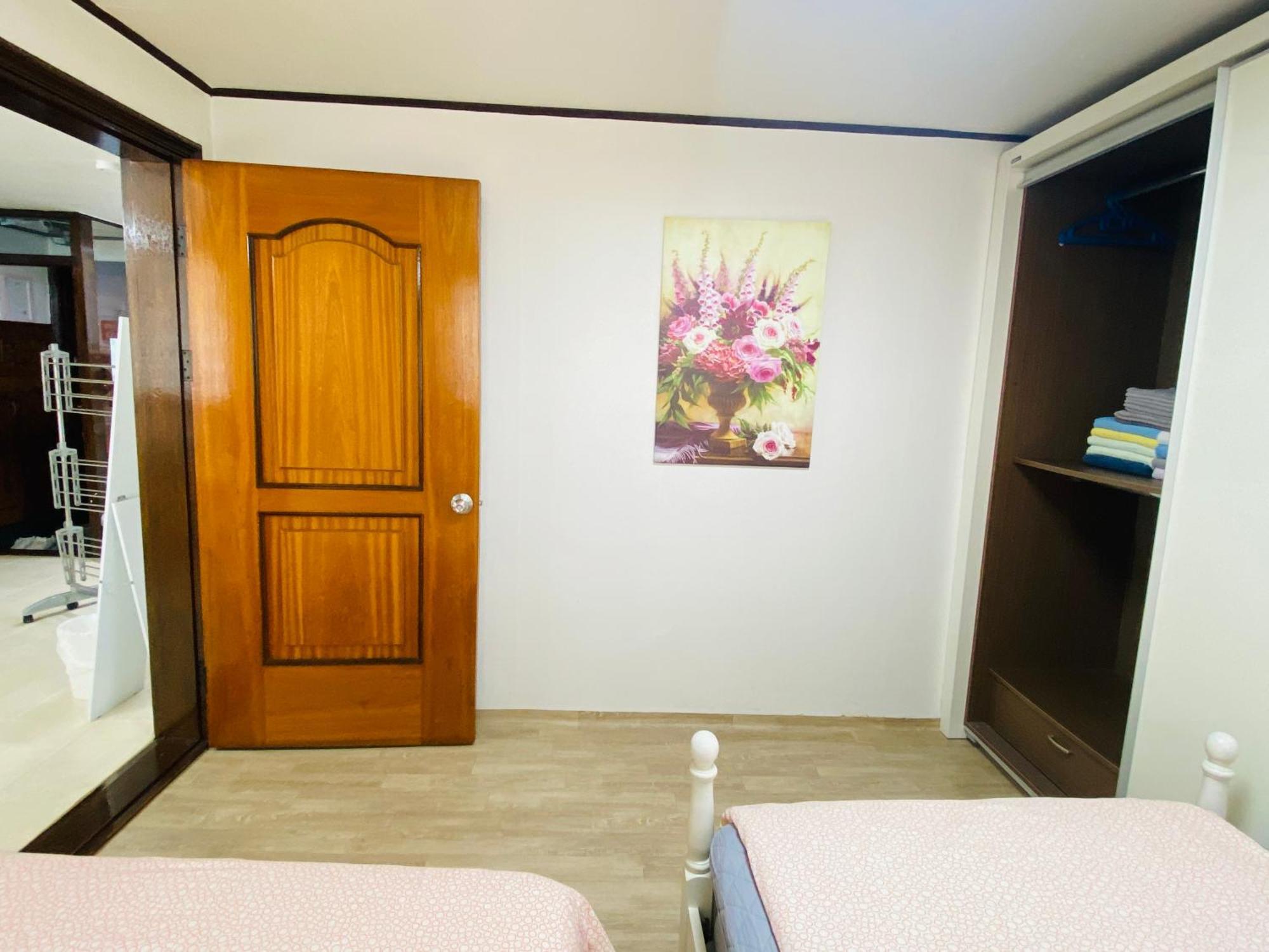 Villa Aroha House For Foreign Guests Only *