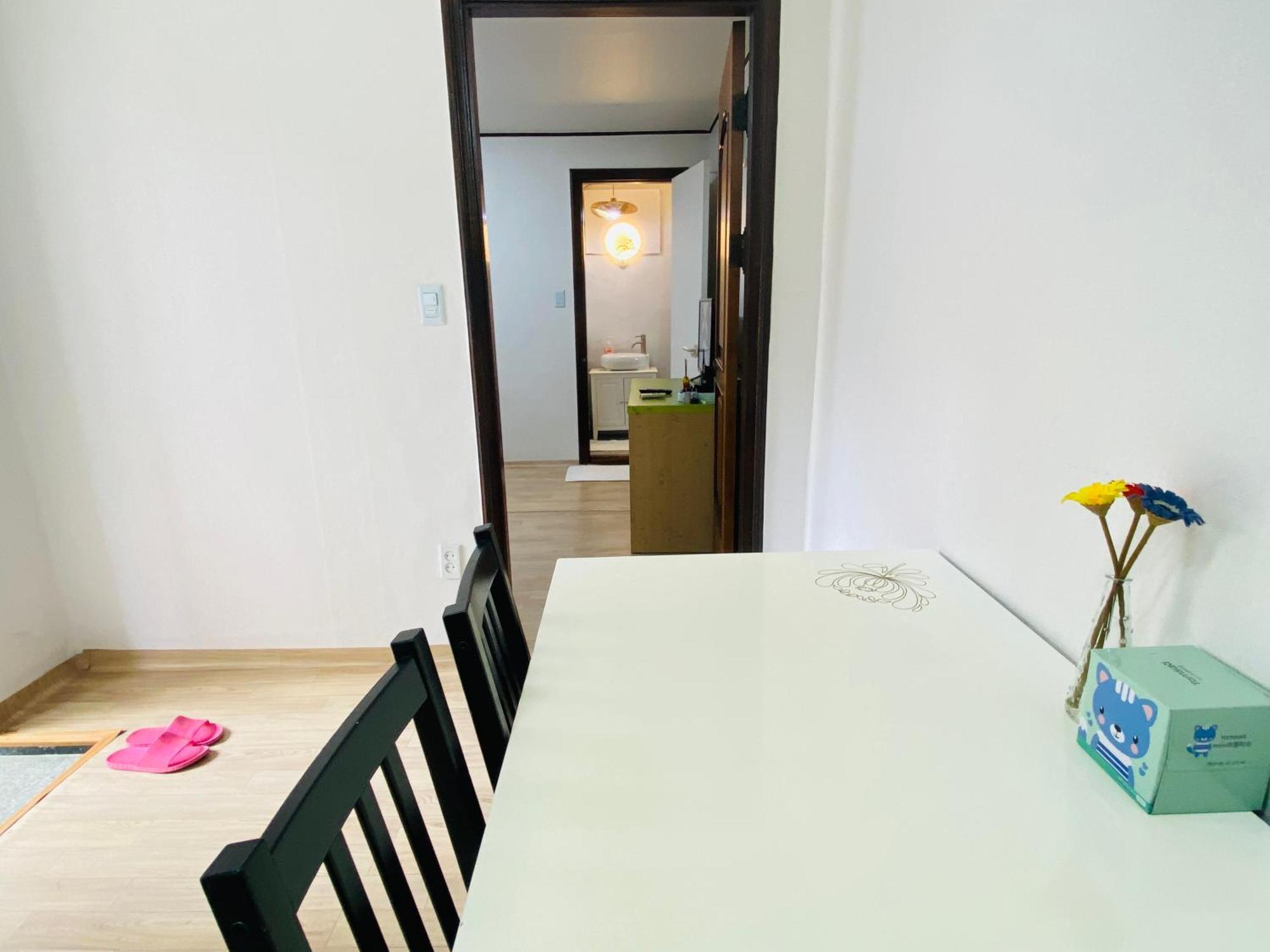 Villa Aroha House For Foreign Guests Only *
